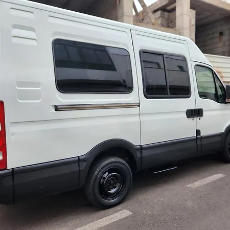 אתר קמפינג Furgoneta Camper Monagas